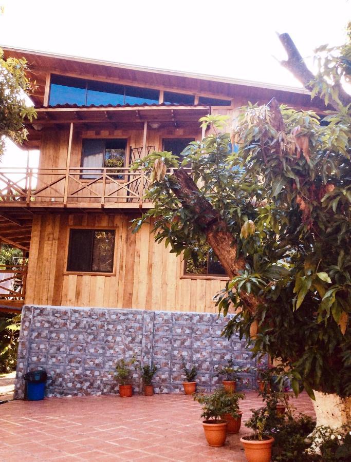 Cotton House De Labrador Bed & Breakfast Bagian luar foto
