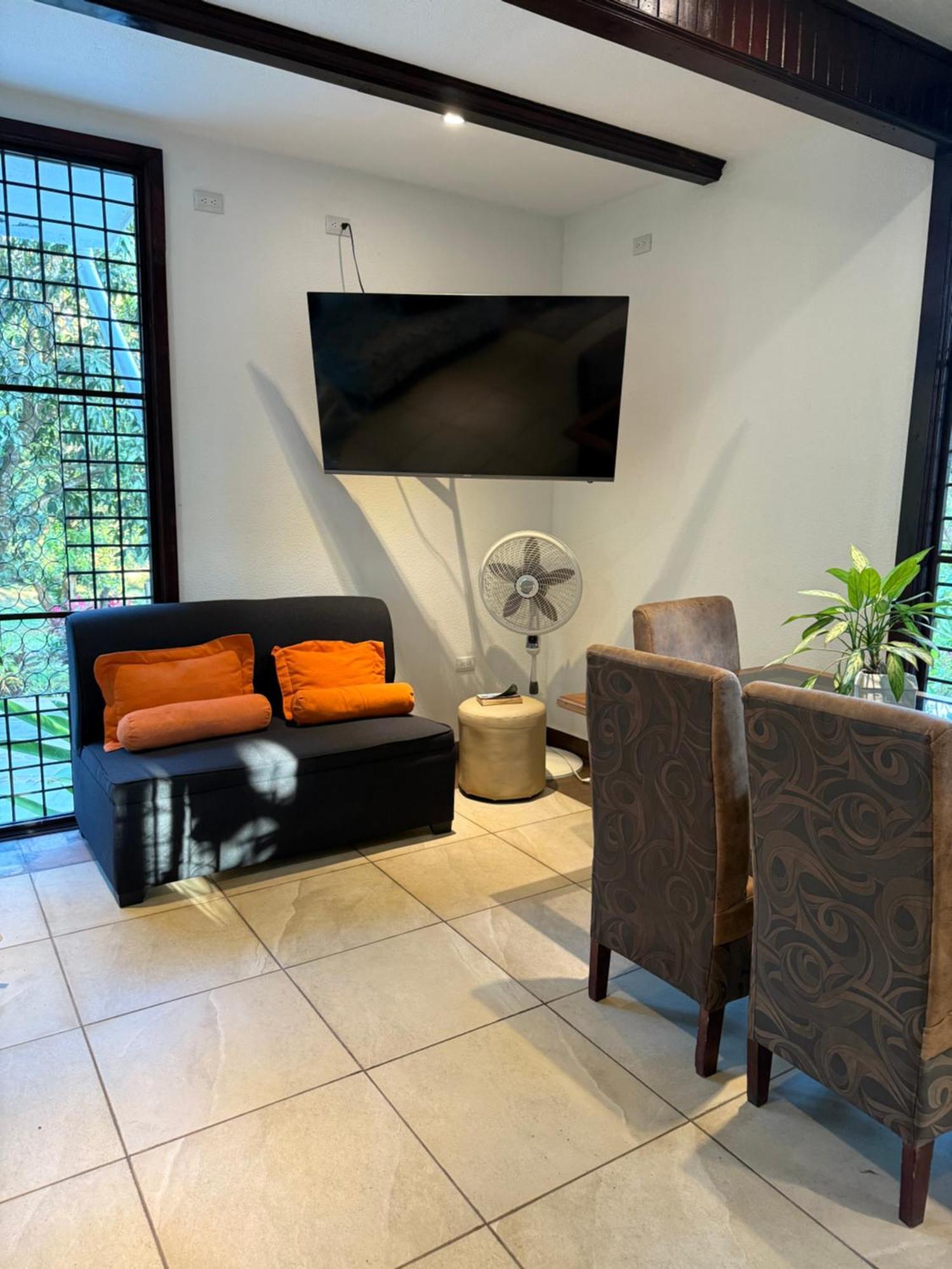 Cotton House De Labrador Bed & Breakfast Bagian luar foto